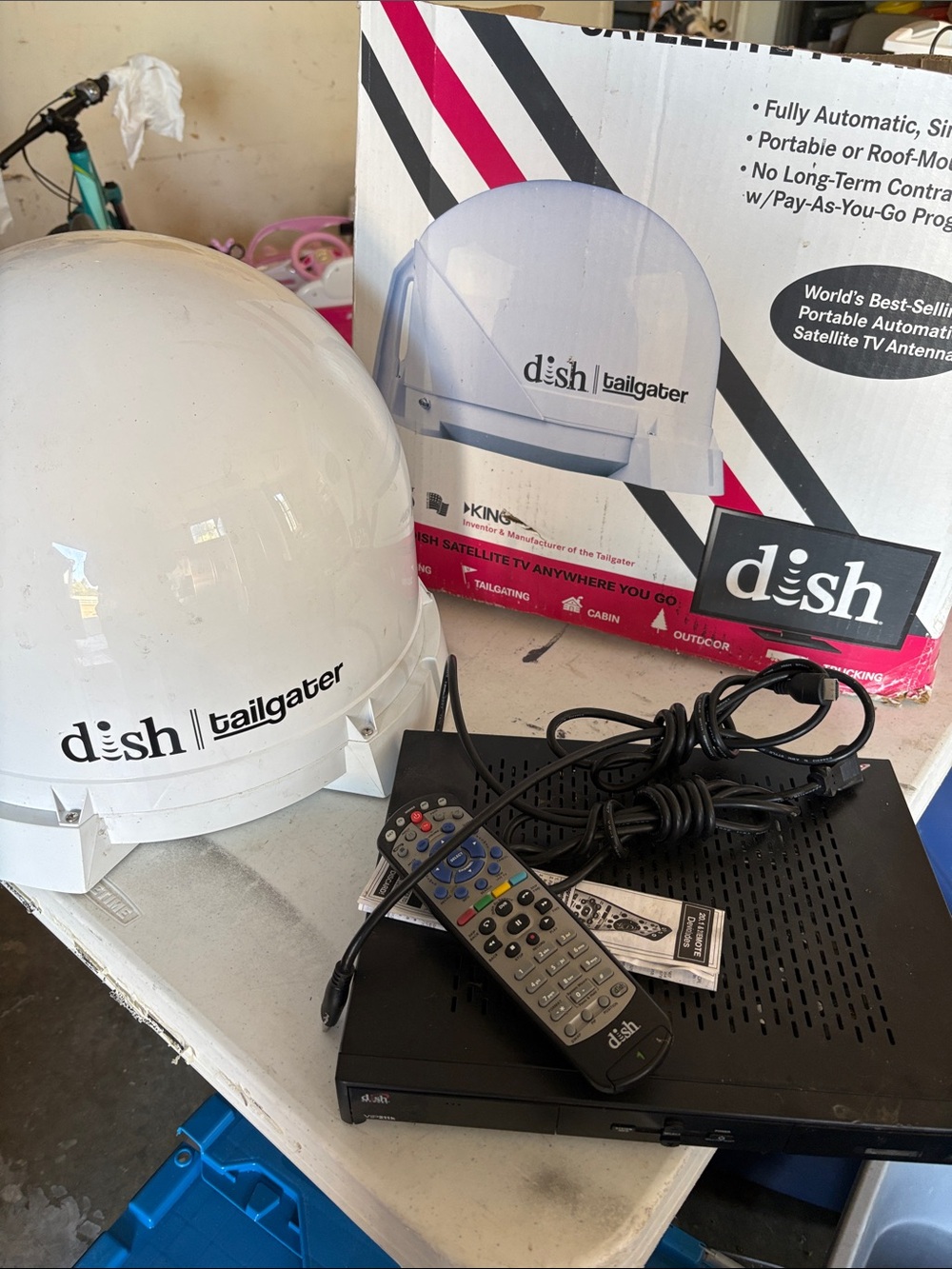 King Dish Tailgater Portable Satellite Antenna - White